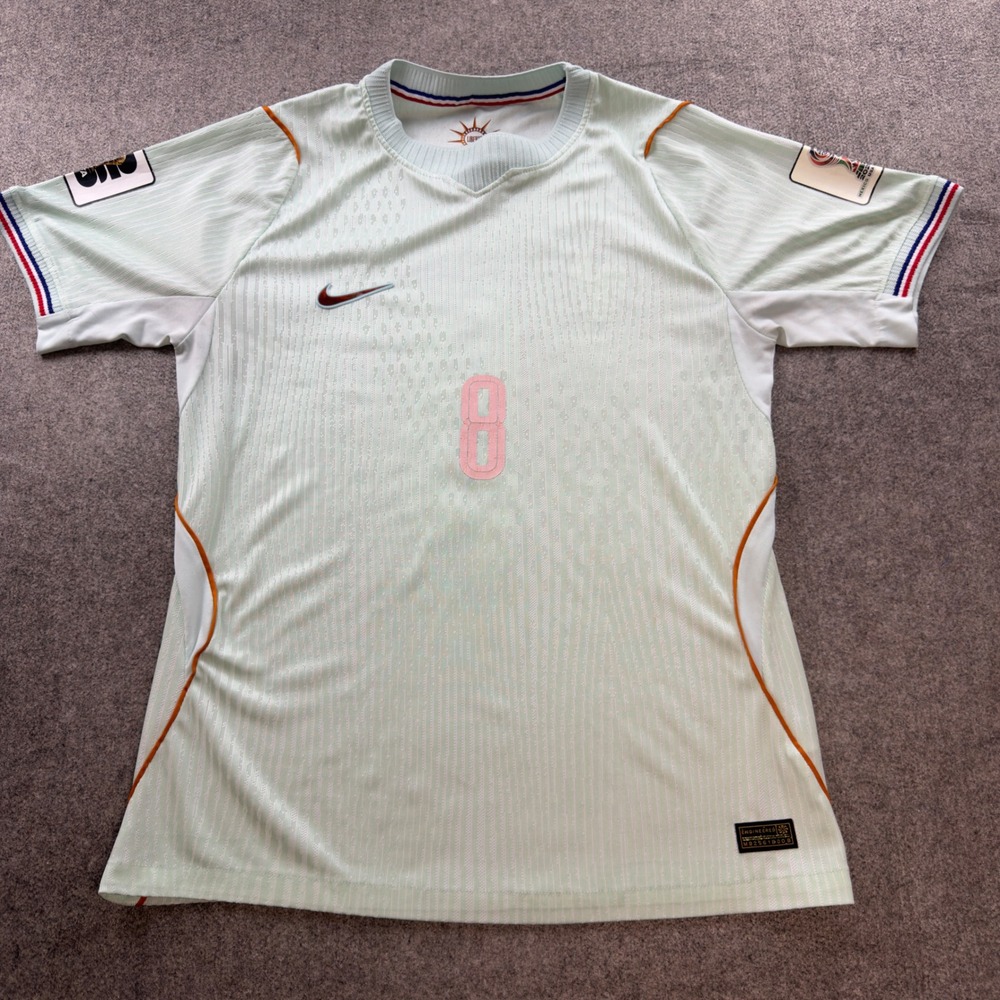 2026 World Cup Soccer Jersey Nike Men's Size L Mexico USA Canada Patch